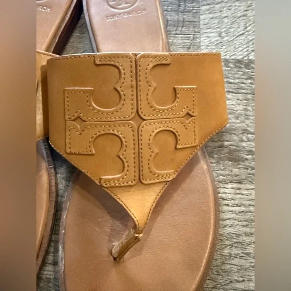 Tory Burch Tan Leather Sandals - Picture 4 of 7